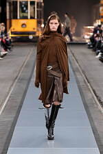 トッズ 2024-25年秋冬メンズ＆ウィメンズコレクション - マッテオ・タンブリーニによる初シーズン｜写真10