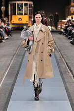 トッズ 2024-25年秋冬メンズ＆ウィメンズコレクション - マッテオ・タンブリーニによる初シーズン｜写真28