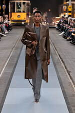 トッズ 2024-25年秋冬メンズ＆ウィメンズコレクション - マッテオ・タンブリーニによる初シーズン｜写真34