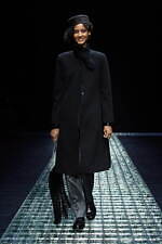 エンポリオ アルマーニ 2024年秋冬ウィメンズコレクション - 夜、あるいは光との対話｜写真31