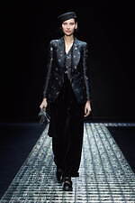 エンポリオ アルマーニ 2024年秋冬ウィメンズコレクション - 夜、あるいは光との対話｜写真58