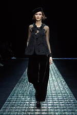 エンポリオ アルマーニ 2024年秋冬ウィメンズコレクション - 夜、あるいは光との対話｜写真67