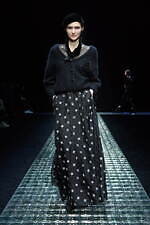 エンポリオ アルマーニ 2024年秋冬ウィメンズコレクション - 夜、あるいは光との対話｜写真69