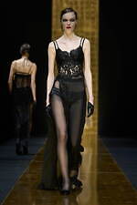 ドルチェ＆ガッバーナ 2024年秋冬ウィメンズコレクション - タキシード──身体と官能｜写真9