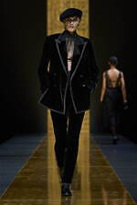 ドルチェ＆ガッバーナ 2024年秋冬ウィメンズコレクション - タキシード──身体と官能｜写真20