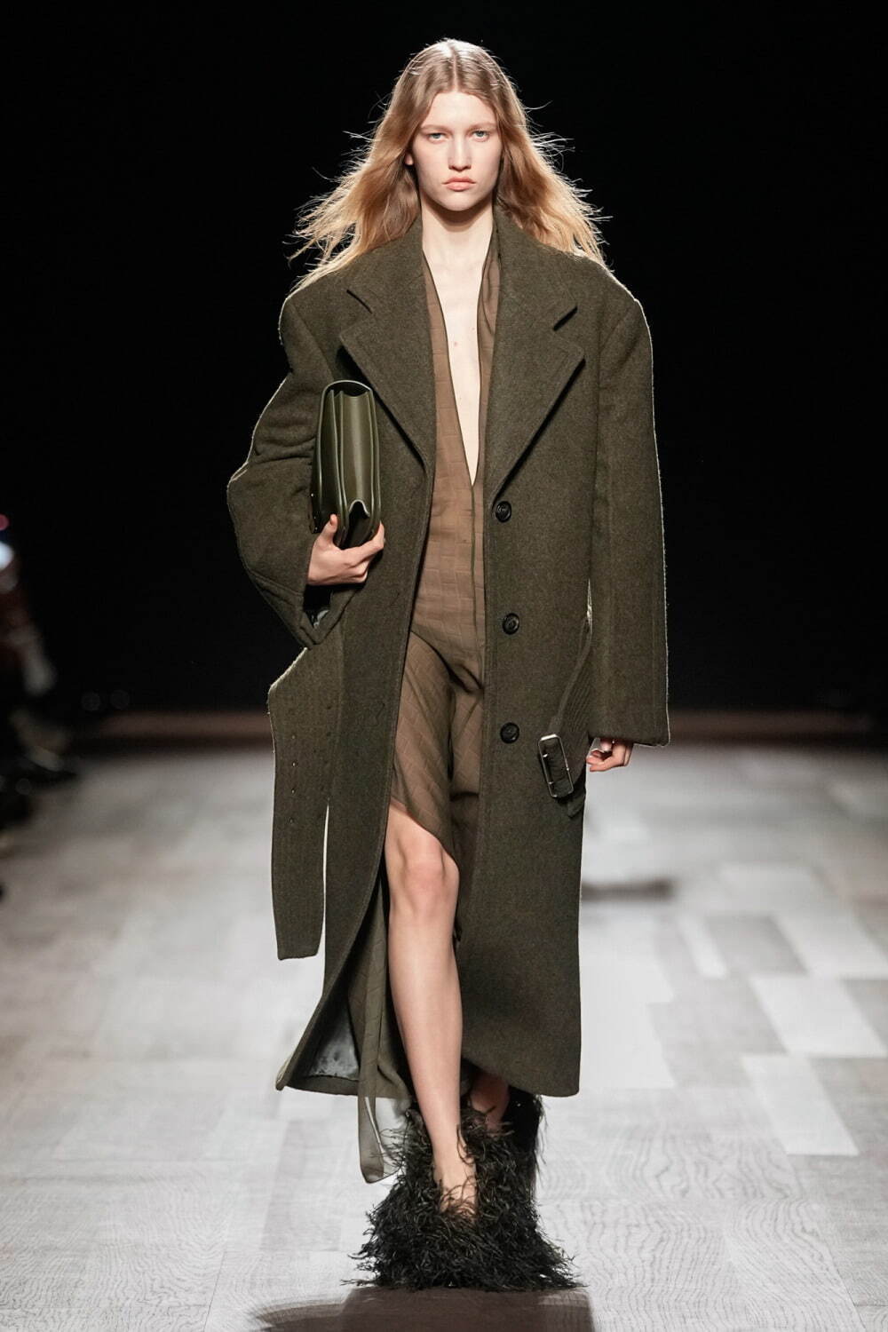 【定価40万☆美品☆超高級モデル☆】フェラガモ ダブルジップフードデッドコート. フェラガモ(Ferragamo) コレクション - ファッションプレス