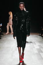 フェラガモ 2024-25年秋冬コレクション - 1920年代における自由の表現｜写真52