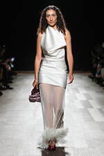 フェラガモ 2024-25年秋冬コレクション - 1920年代における自由の表現｜写真59