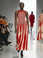 CFCL 2024-25年秋冬コレクション - 日々の抑揚の中でリズムを生み出す｜写真20