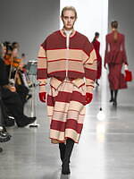 CFCL 2024-25年秋冬コレクション - 日々の抑揚の中でリズムを生み出す｜写真24