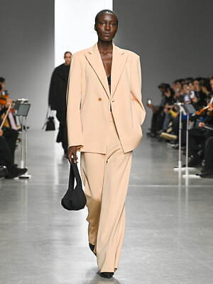 シーエフシーエル(CFCL) 2024-25年秋冬ウィメンズ&メンズコレクション  - 写真1