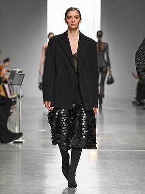 シーエフシーエル(CFCL) 2024-25年秋冬ウィメンズ&メンズコレクション  - 写真31