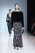 ジョルジオ アルマーニ 2024年秋冬ウィメンズコレクション - 冬の花に託す希望｜写真66