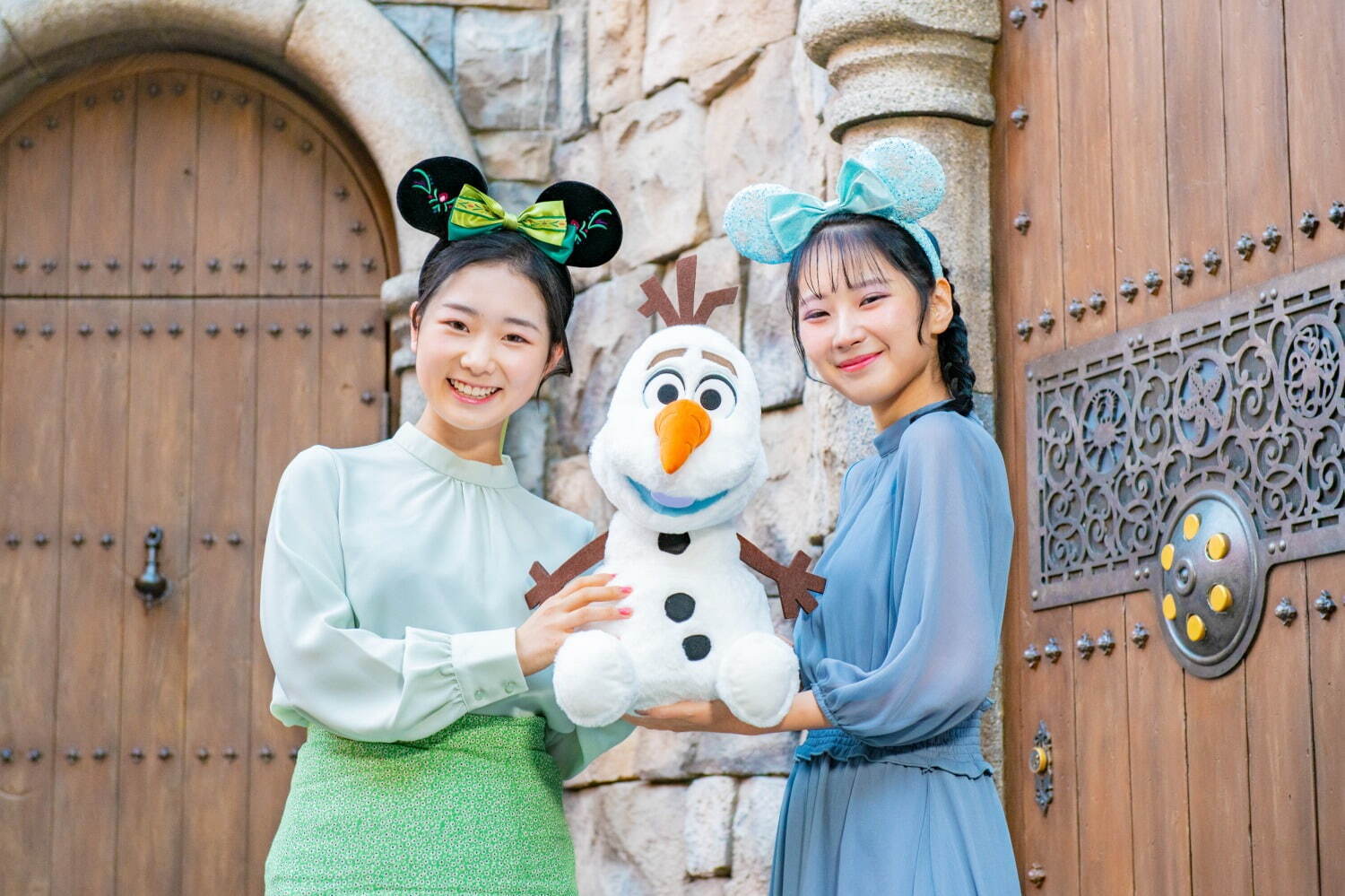 東京ディズニーシー『アナと雪の女王』の新エリアグッズ＆フード、“雪の結晶”輝くキラキラカチューシャ｜写真20