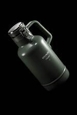 フラグメント デザイン×スタンレーのコラボボトル、“ハンマートーングリーン”カラーに統一｜写真1