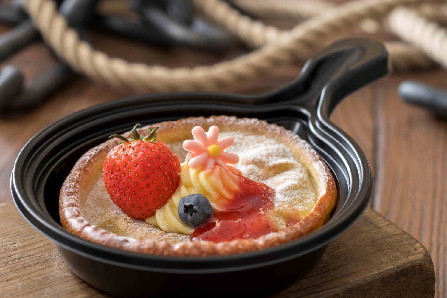 「スウィーツエバーアフター(レモン＆ストロベリー)」700円