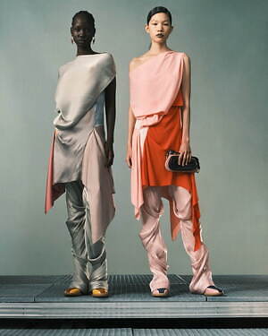 キコ・コスタディノフ(KIKO KOSTADINOV) 2024年春夏ウィメンズコレクション  - 写真20