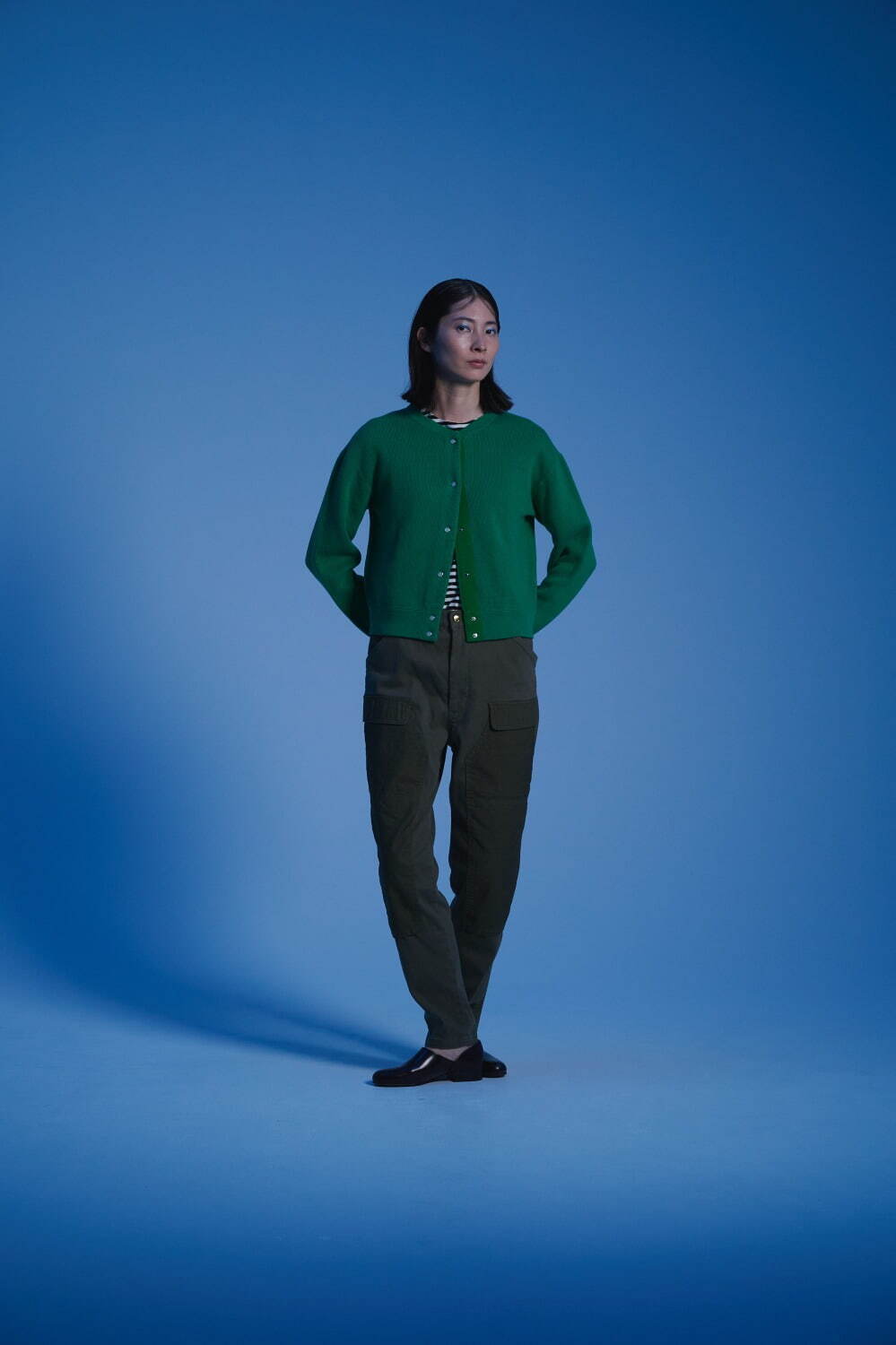 ブルーブルー 2024年春夏｜female カーゴパンツ