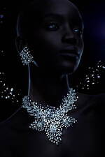 スワロフスキーの“100%ダイヤモンド”ジュエリー、幾何学的に連なるネックレス＆煌めくリングなど｜写真70