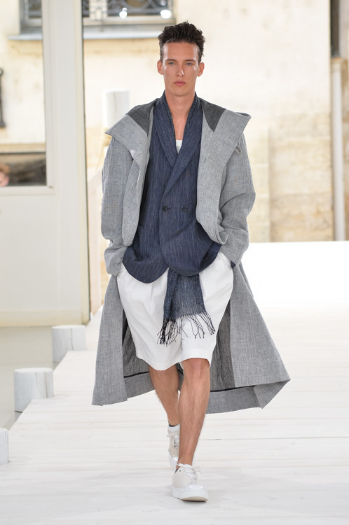 イッセイ ミヤケ メン(ISSEY MIYAKE MEN) 2015年春夏メンズ