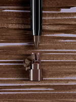 ボビイ ブラウン24年夏コスメ、人気アイシャドウスティックに“美発色キープ”新アイライナー｜写真4