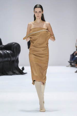 アクネ ストゥディオズ(Acne Studios) 2024-25年秋冬ウィメンズコレクション  - 写真9