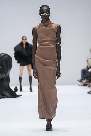 アクネ ストゥディオズ(Acne Studios) 2024-25年秋冬ウィメンズコレクション  - 写真34