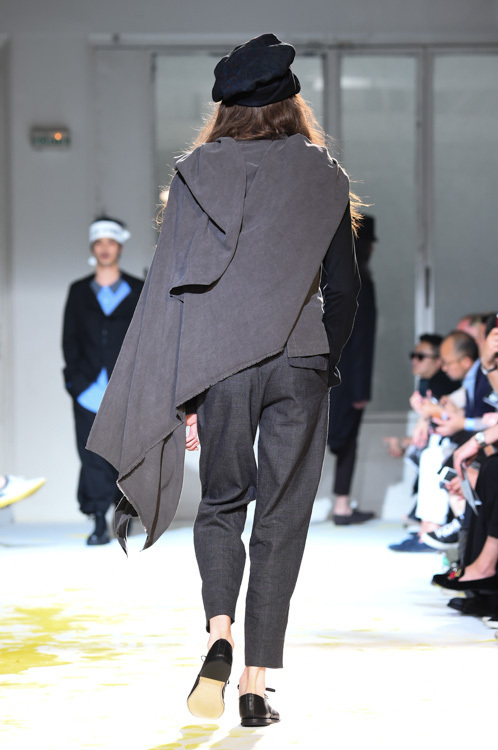 ヨウジヤマモト(Yohji Yamamoto) 2015年春夏メンズコレクション  - 写真32