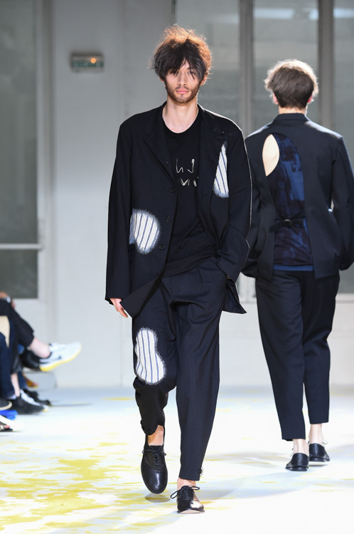 ヨウジヤマモト(Yohji Yamamoto) 2015年春夏メンズコレクション  - 写真39