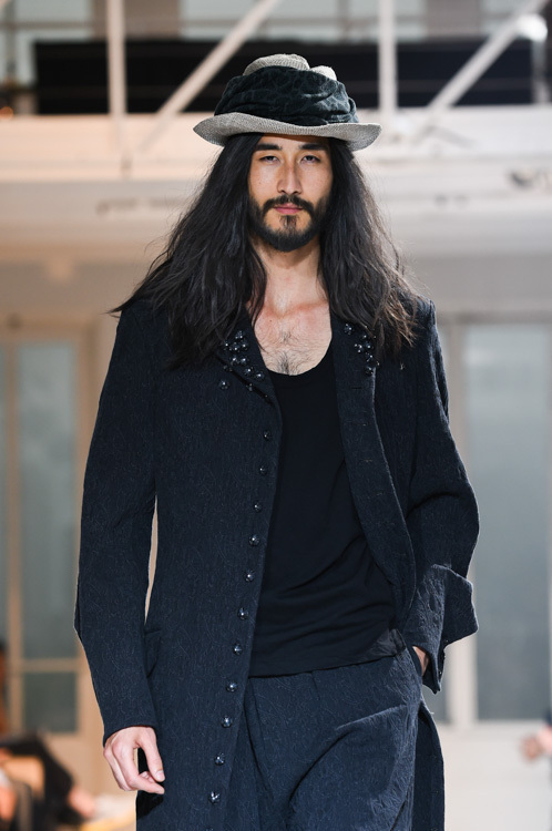 ヨウジヤマモト(Yohji Yamamoto) 2015年春夏メンズコレクション  - 写真48