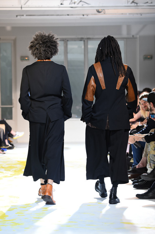 ヨウジヤマモト(Yohji Yamamoto) 2015年春夏メンズコレクション  - 写真59