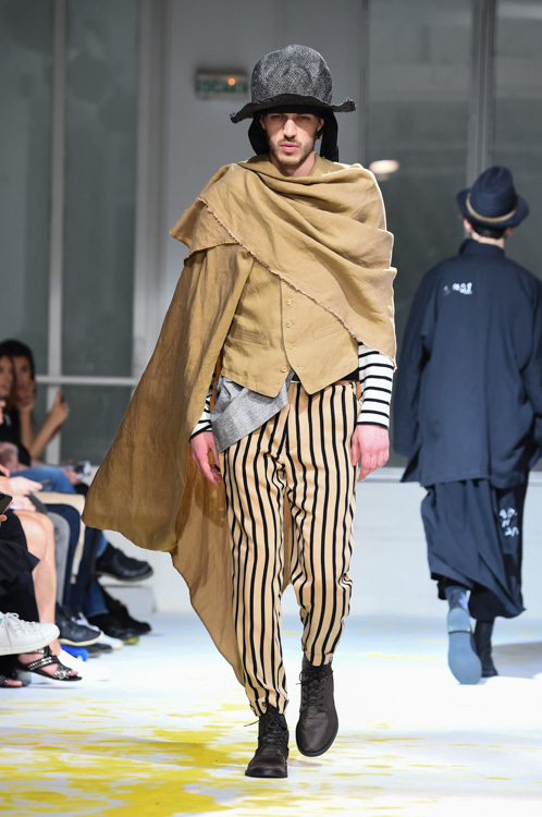 ヨウジヤマモト(Yohji Yamamoto) 2015年春夏メンズコレクション  - 写真76