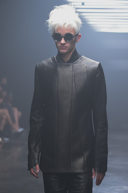 ユリウス(JULIUS) 2015年春夏ウィメンズコレクション ユリウス(JULIUS) 2015年春夏ウィメンズコレクション