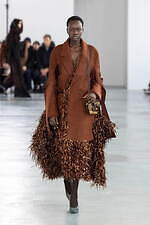 アンダーカバー 2024-25年秋冬ウィメンズコレクション、“いつも通り”の日常着に加える特別感｜写真65