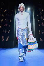 カサブランカ 2024-25年秋冬コレクション、古代ギリシャの神秘と現代性の融合｜写真30