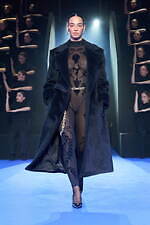 カサブランカ 2024-25年秋冬コレクション、古代ギリシャの神秘と現代性の融合｜写真43