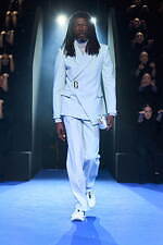 カサブランカ 2024-25年秋冬コレクション、古代ギリシャの神秘と現代性の融合｜写真46