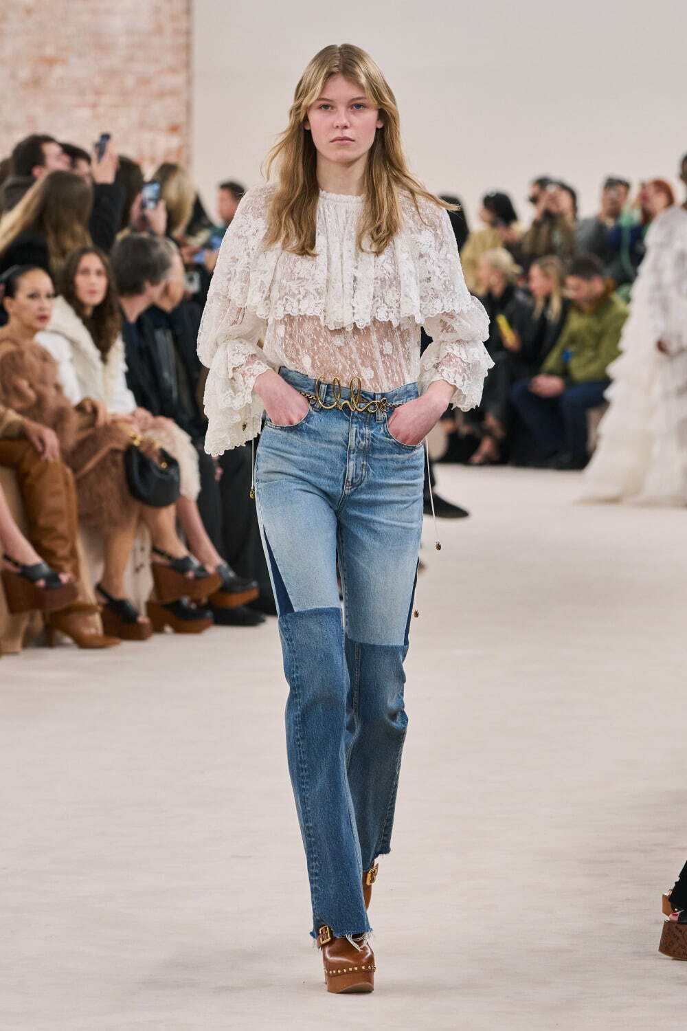 クロエ(Chloé) 2024-25年秋冬ウィメンズコレクション  - 写真5