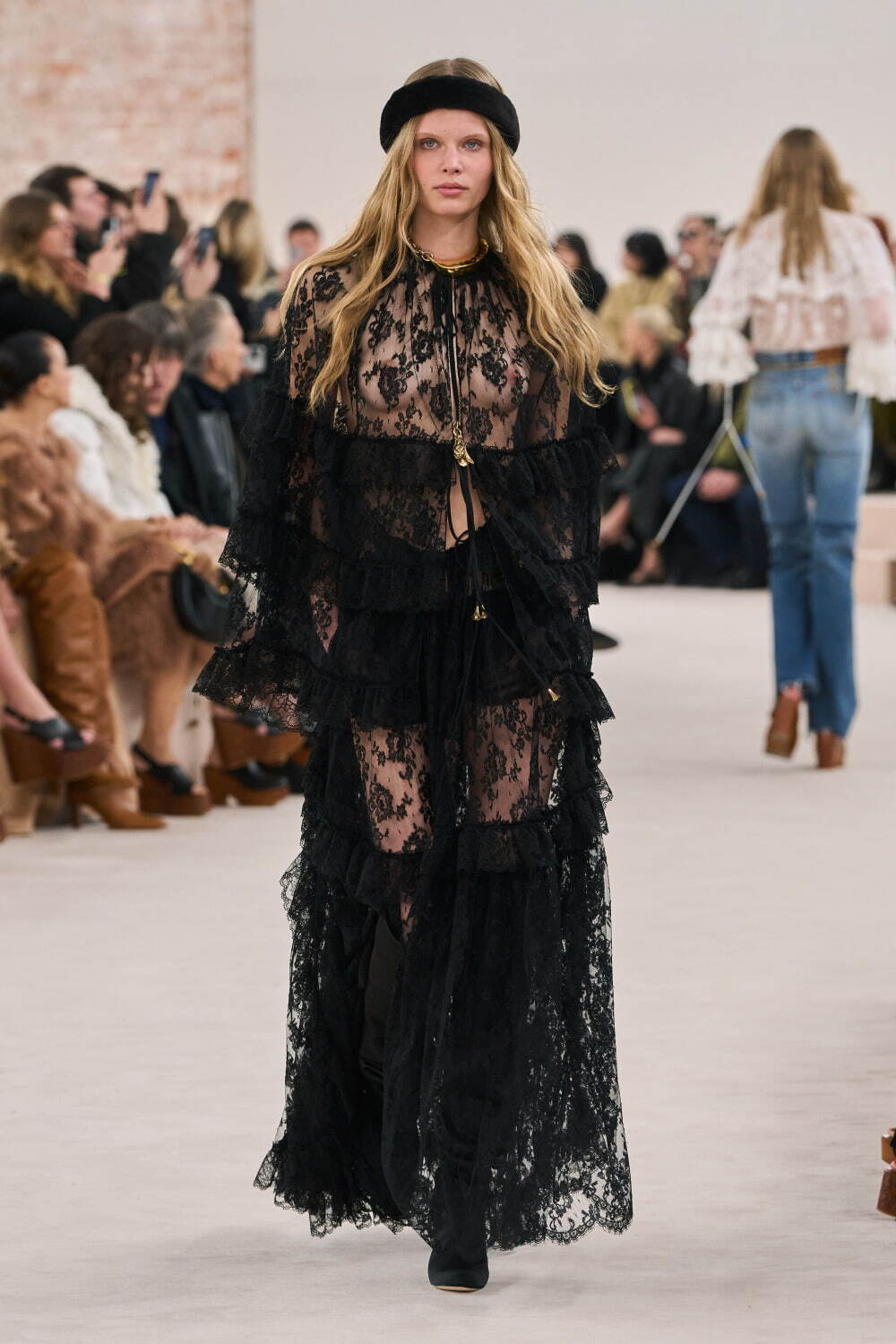 クロエ(Chloé) 2024-25年秋冬ウィメンズコレクション  - 写真9