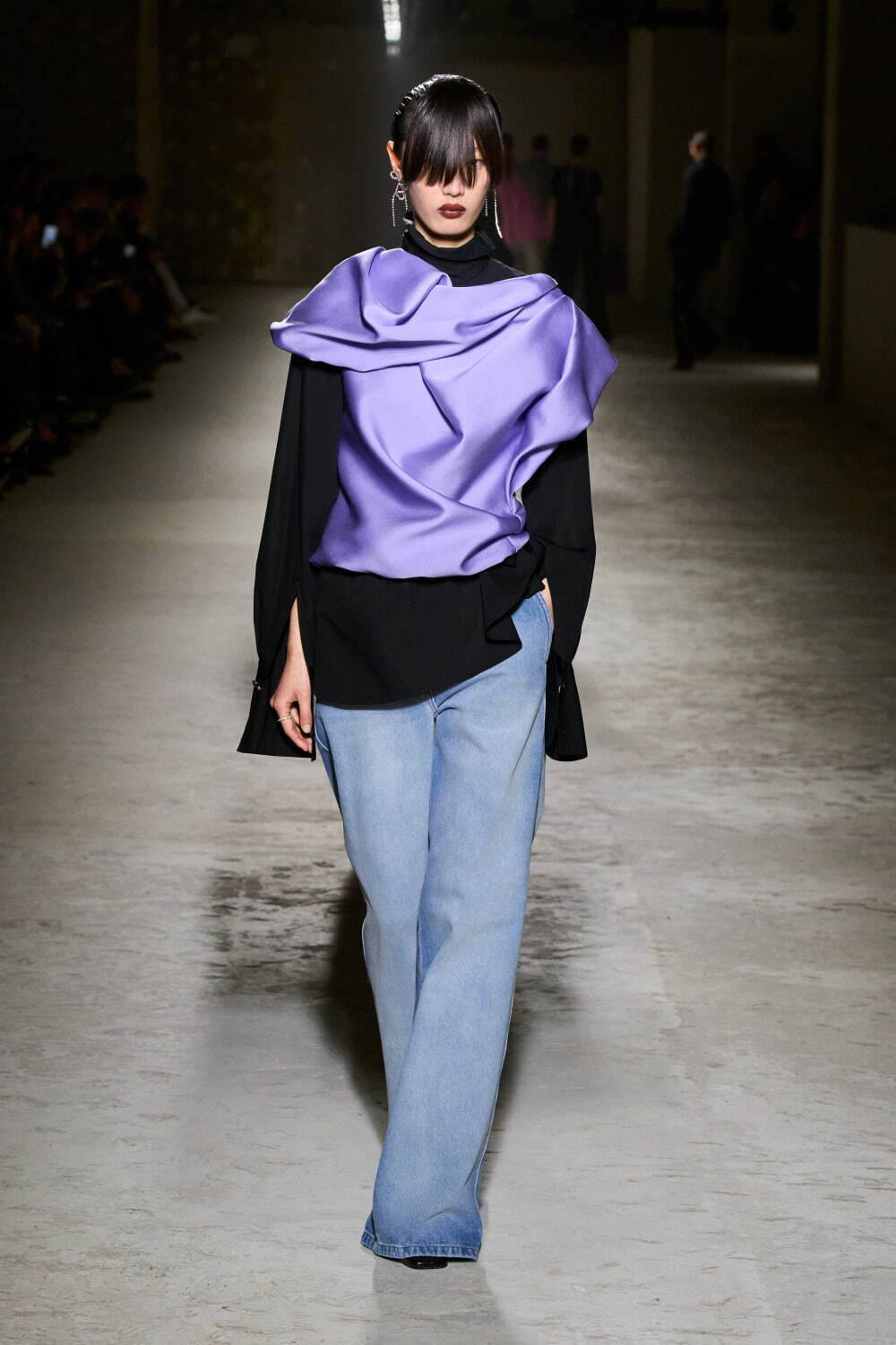 ドリス ヴァン ノッテン(DRIES VAN NOTEN) 2024-25年秋冬ウィメンズコレクション  - 写真61