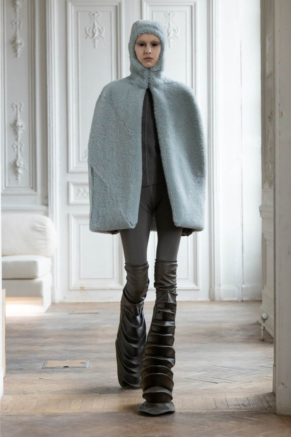 リック・オウエンス(Rick Owens) 2024-25年秋冬ウィメンズコレクション  - 写真25