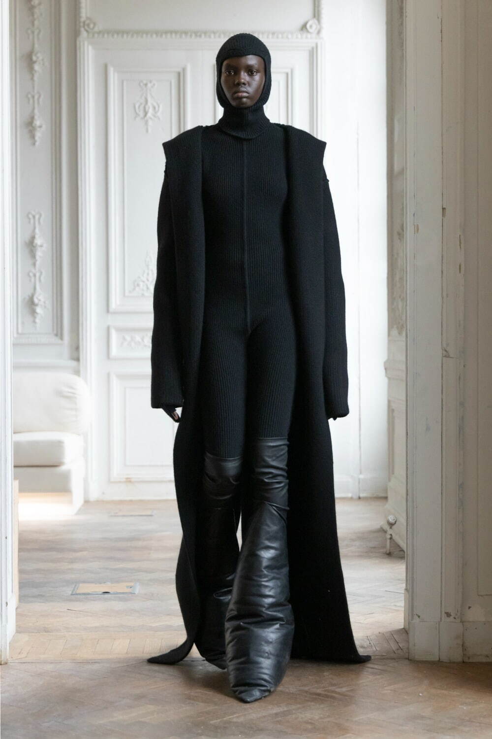 リック・オウエンス(Rick Owens) 2024-25年秋冬ウィメンズコレクション  - 写真36