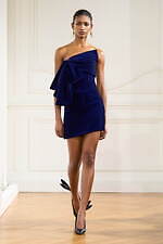 ジバンシィ 2024-25年秋冬ウィメンズコレクション - アーカイブとの対話、劇的なセンシュアリティ｜写真33