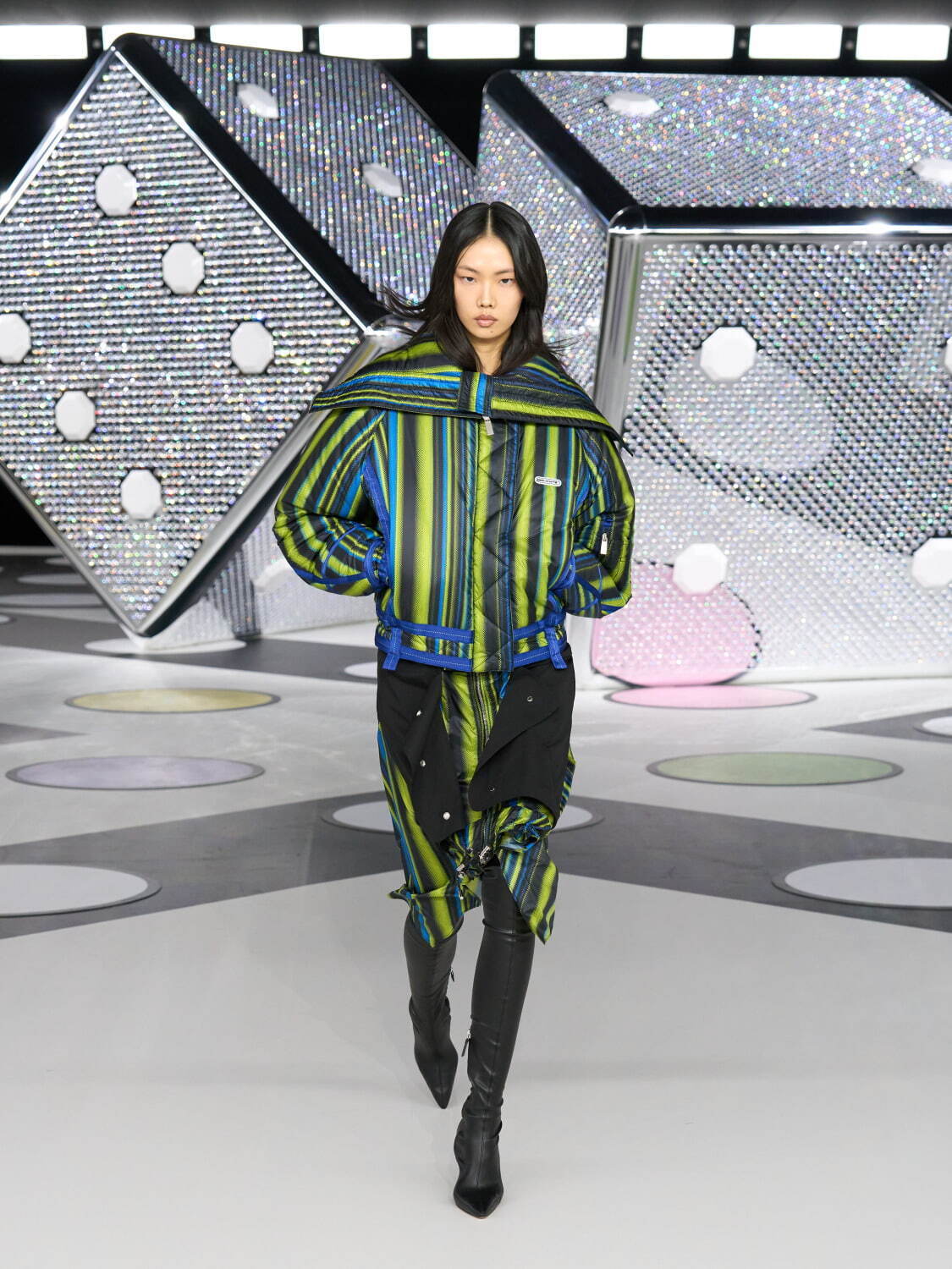 オフ-ホワイト  2024-25年秋冬<span>コレクション</span> - 写真9