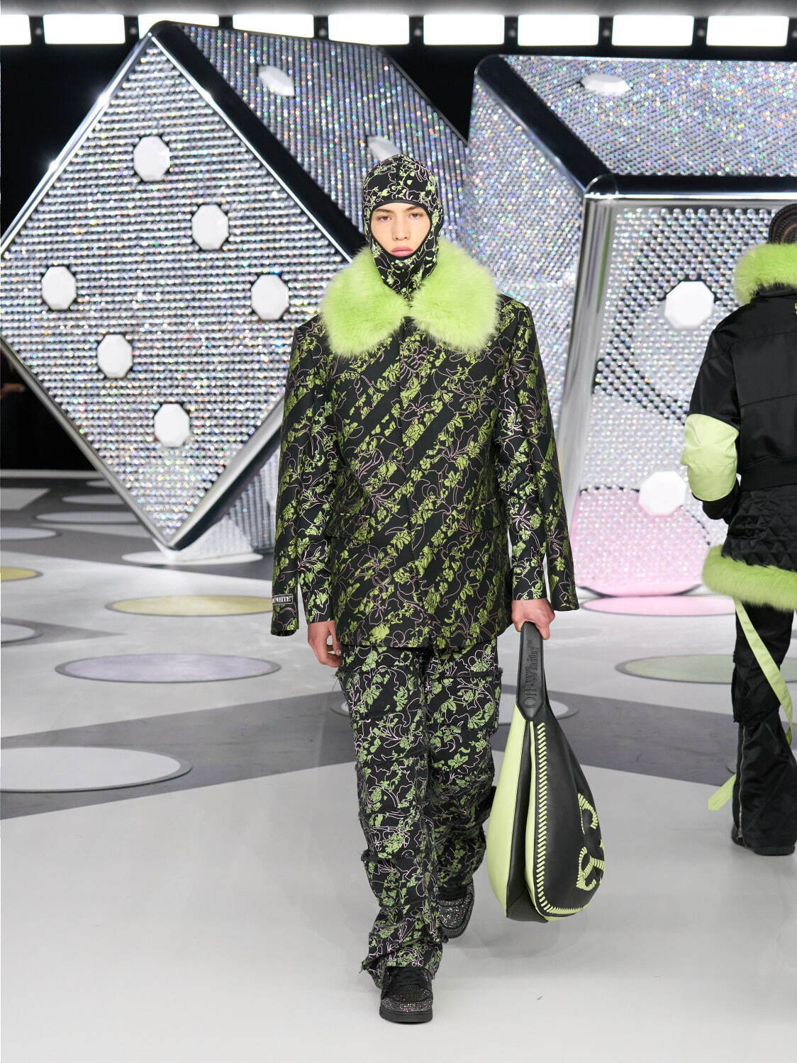 オフ-ホワイト  2024-25年秋冬<span>コレクション</span> - 写真42