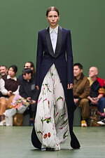 ロエベ 2024年秋冬ウィメンズコレクション - 由緒の研究、テーラリングとクチュールの融合｜写真8