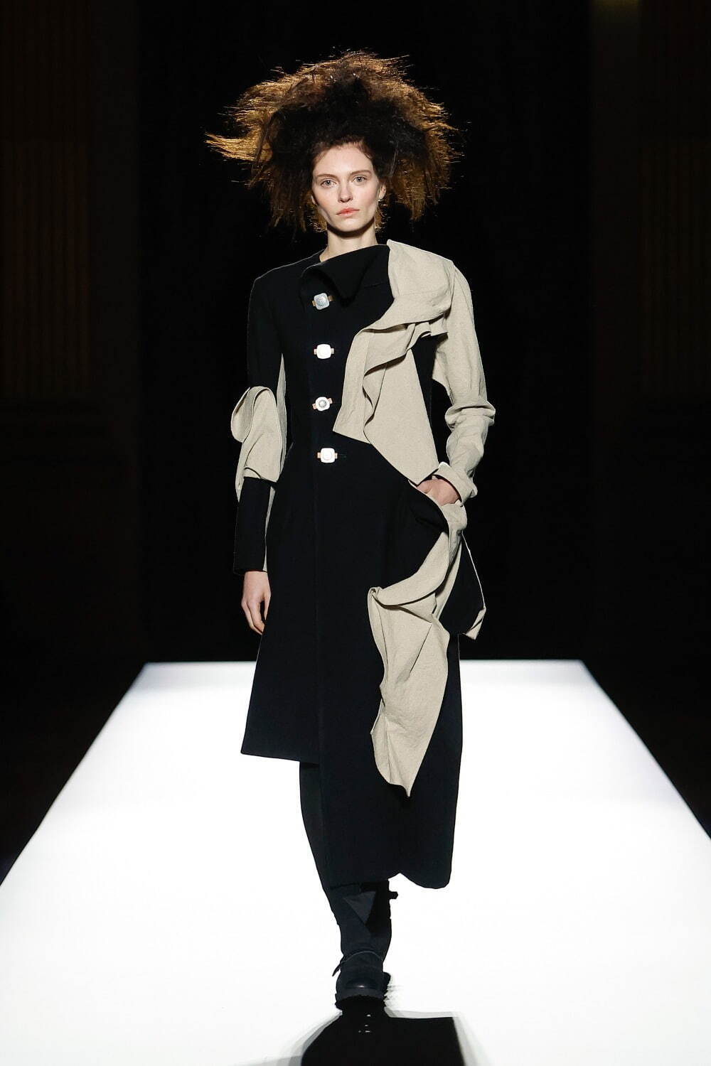ヨウジヤマモト 2024-25年秋冬<span>コレクション</span> - 写真49