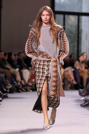 ラバンヌ(rabanne) 2024-25年秋冬ウィメンズコレクション  - 写真6