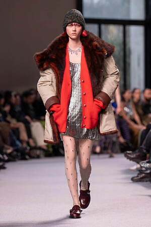 ラバンヌ(rabanne) 2024-25年秋冬ウィメンズコレクション  - 写真18