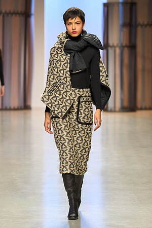 レオナール(LEONARD) 2024-25年秋冬ウィメンズコレクション  - 写真17